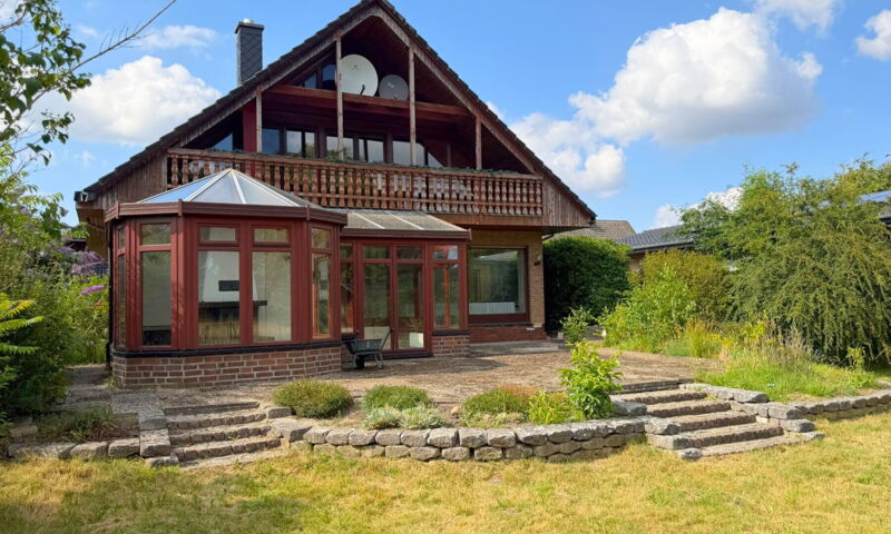 Vielversprechendes Einfamilienhaus mit Wintergarten
in ruhiger Lage von Syke-Gessel