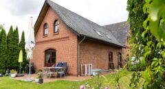 Rückansicht Whg. hinten mit Terrasse