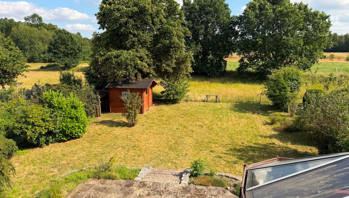 Loggia-Ausblick in den Garten