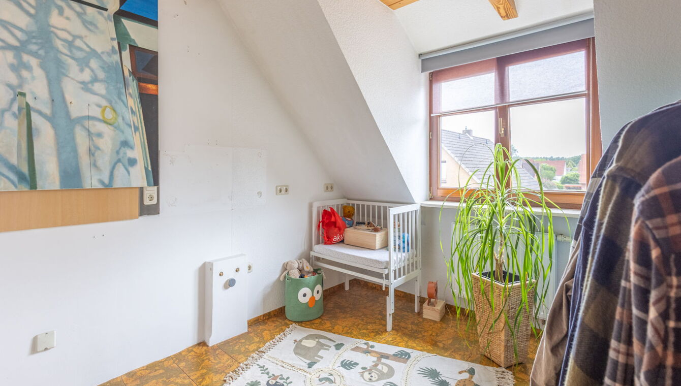 Whg. hinten Küche-Kinderzimmer OG
