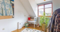Whg. hinten Küche-Kinderzimmer OG