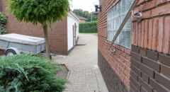 Zugang Hof Garage